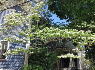 30 Antrim St #2, Cambridge, MA 02139