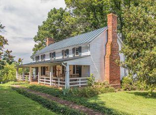 3092 Blacksburg Rd, Troutville, VA 24175