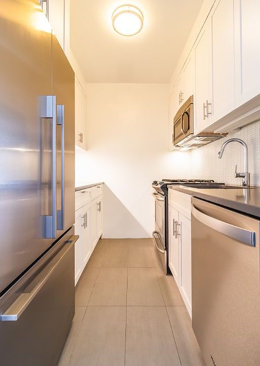 1st image of 35 E 35th St APT 5E