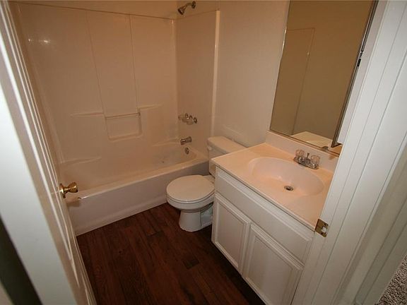 5th image of 40737 Beaver Ln