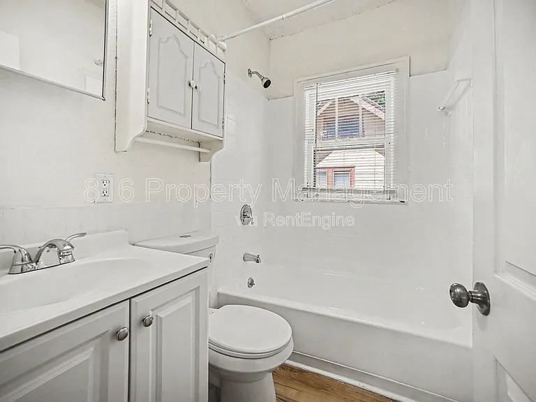 6431 S Benton Ave — Photo 8