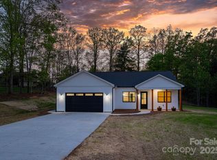 2045 Cordia Cir, Newton, NC 28658