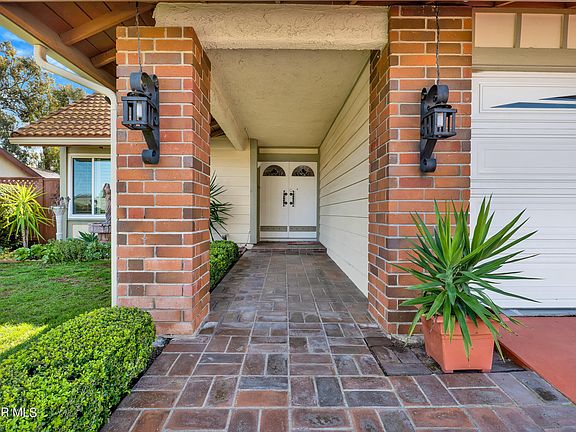 2nd image of 4014 Monterey Ct