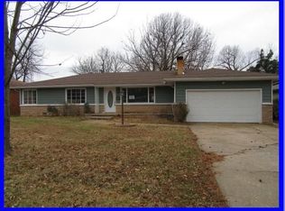 1717 S Lancaster Ave, Springfield, MO 65807