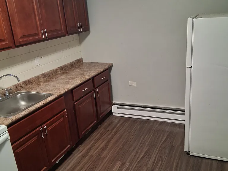 909 Mahantongo St #1 — Photo 12