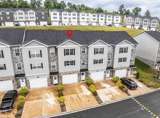 2020 Mountain Ash Ln, Morgantown, WV 26501