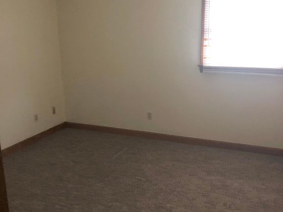 5th image of 1406 Colony Park Dr APT 1