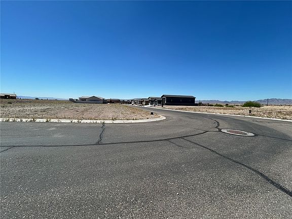 5th image of 2081 E Calle La Reina