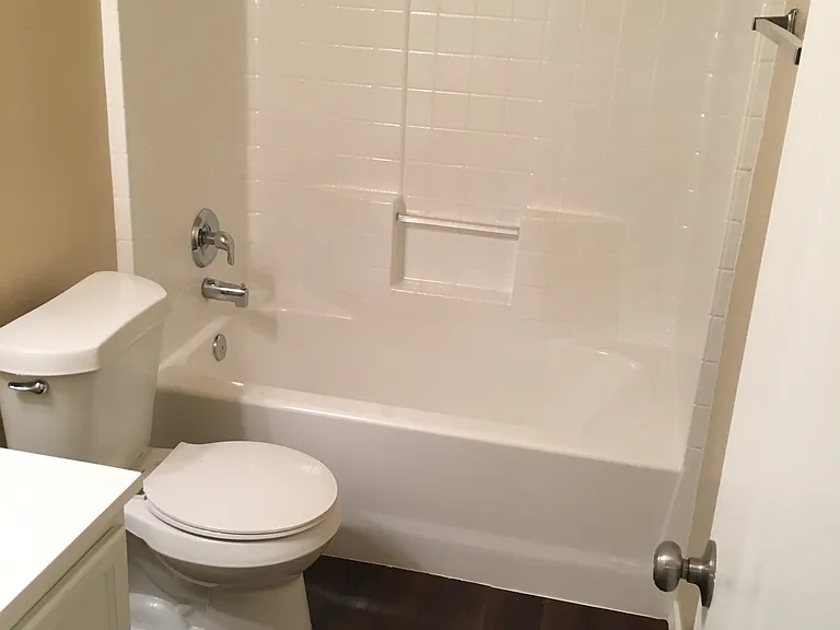 152 Triumph Rd — Photo 5