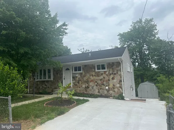 7425 Parkwood St, Hyattsville, MD 20784