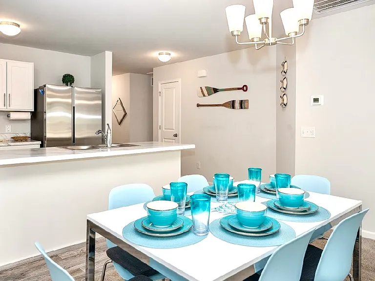 4818 Abbington Oaks Way SE — Photo 3