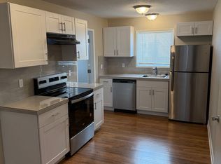 4248 SE 15th Ave #2, Portland, OR 97202