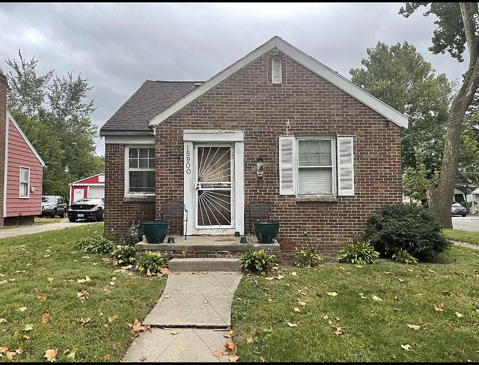 1st image of 18900 Lindsay St