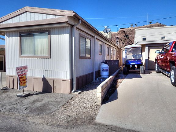 3rd image of 34005 Smoketree Ln
