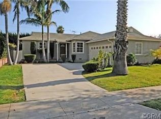 2402 W 115th Pl, Hawthorne, CA 90250