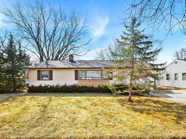 6815 Cooper Avenue, Middleton, WI 53562