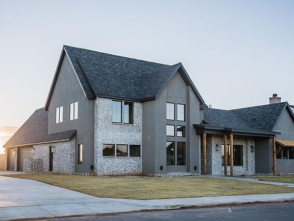 3rd image of 804 Avenue U