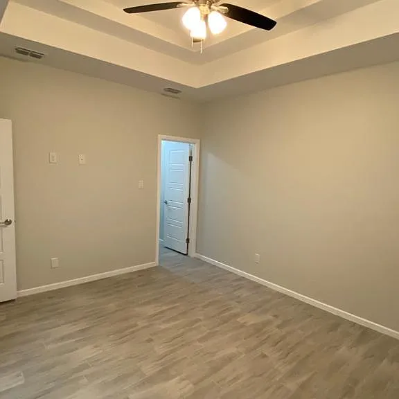 4713 Magnolia Ave — Photo 13