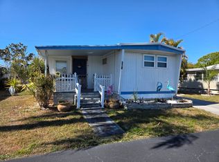 7403 46th Ave N Lot 318, Saint Petersburg, FL 33709