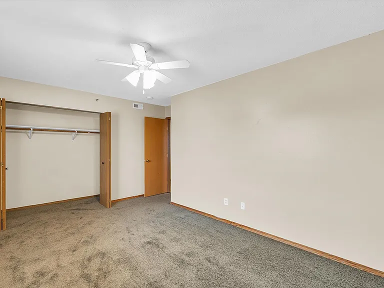 1-6 Rainbow Cir — Photo 10