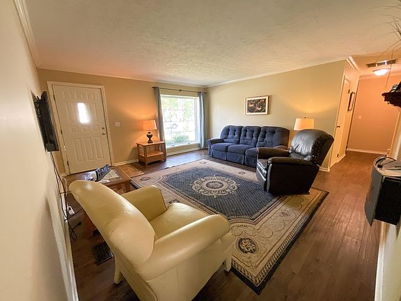 4th image of 5235 Williamsburg Cir