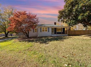 1346 Robbins Rd, Winston Salem, NC 27107