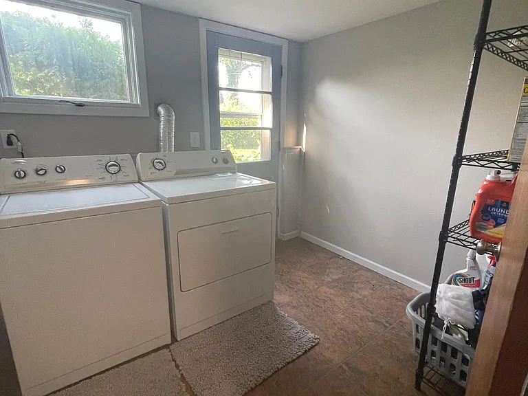 10618 Hilltop Rd — Photo 23