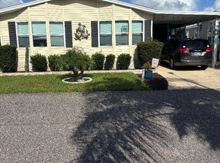 2625 Lake Haven Dr #143, New Pt Richey, FL 34655