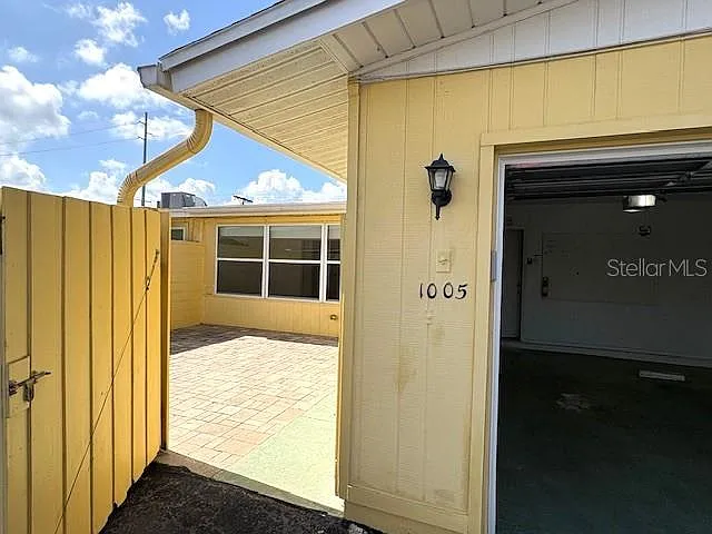 1005 Rickenbacker Dr — Photo 48