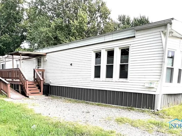 423 N Hazel St, Upper Sandusky, OH 43351