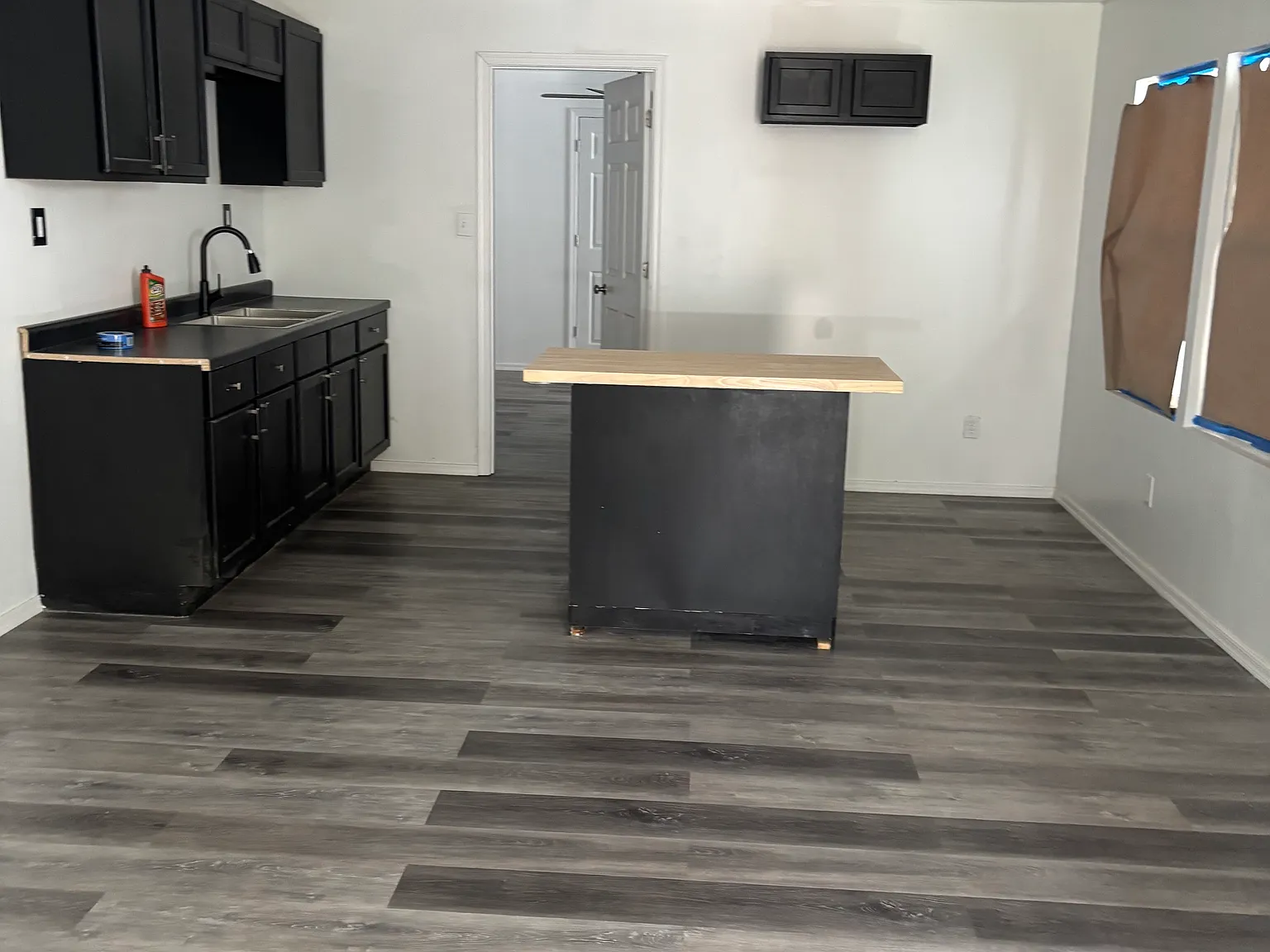 1 bed, 1232 sqft, $1,000 — Photo 2