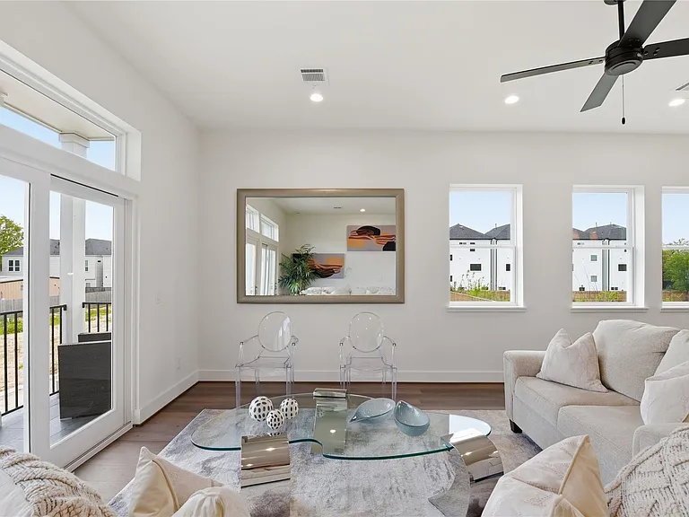 7702 Earl Rudder Way — Photo 13