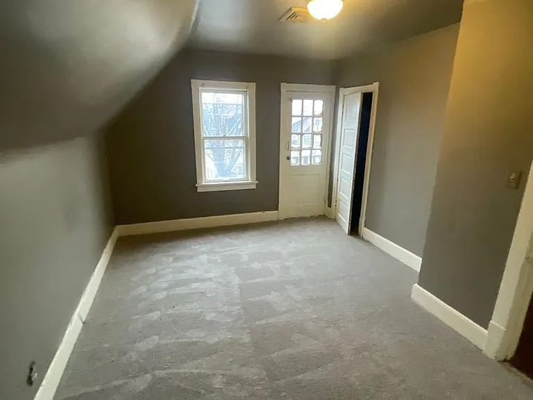 2866-2866A N 34th St. (Duplex) — Photo 4