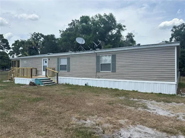 570 Kirkland St, Mulberry, FL 33860