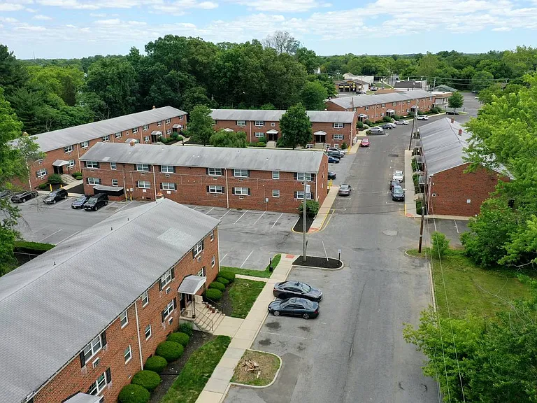 F36 Campus Ter #F36 — Photo 3