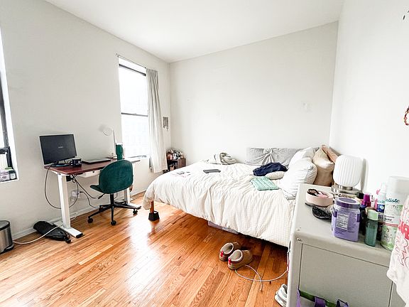 3rd image of 69 2nd Ave #5
