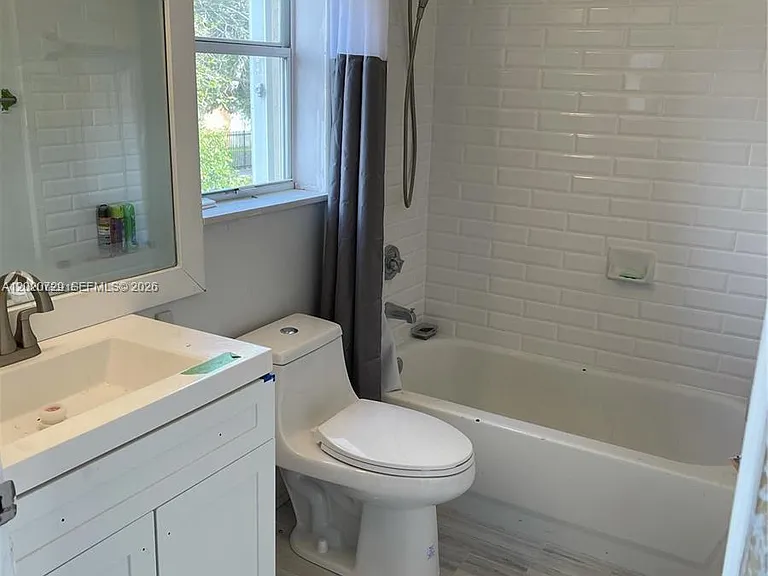 5200 NW 109th Ave #1 — Photo 6