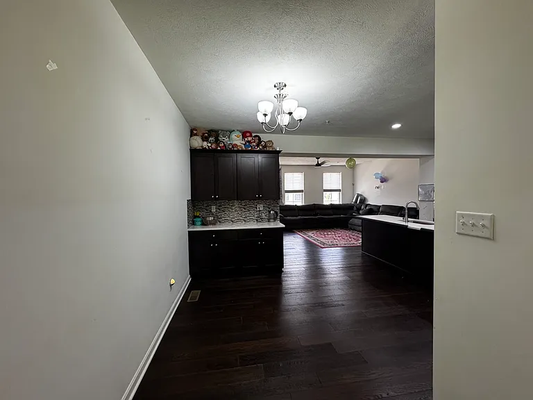 312 Thurgood Dr — Photo 8