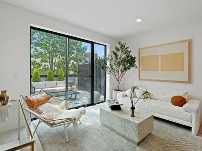 139 Christopher Columbus Dr #410, Jersey City, NJ, 07302