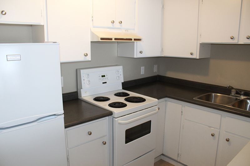 Calgary Apartment for rent - 1 Bedroom — photo 9
