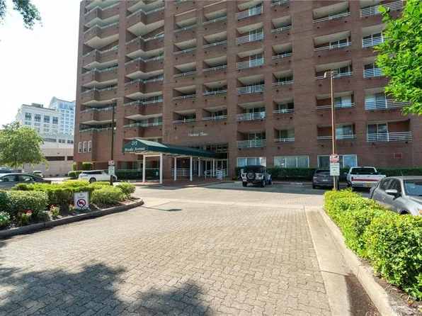 215 Brooke Ave APT 602, Norfolk, VA 23510
