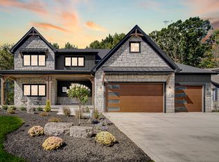 194 N Cricket Knoll Ct, Valparaiso, IN 46385