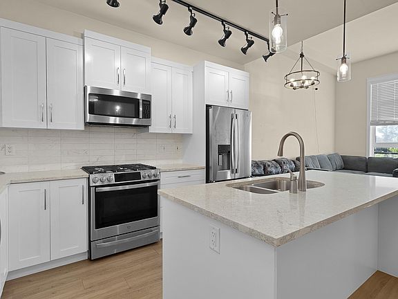 2nd image of 11077 Ravine Rd #612