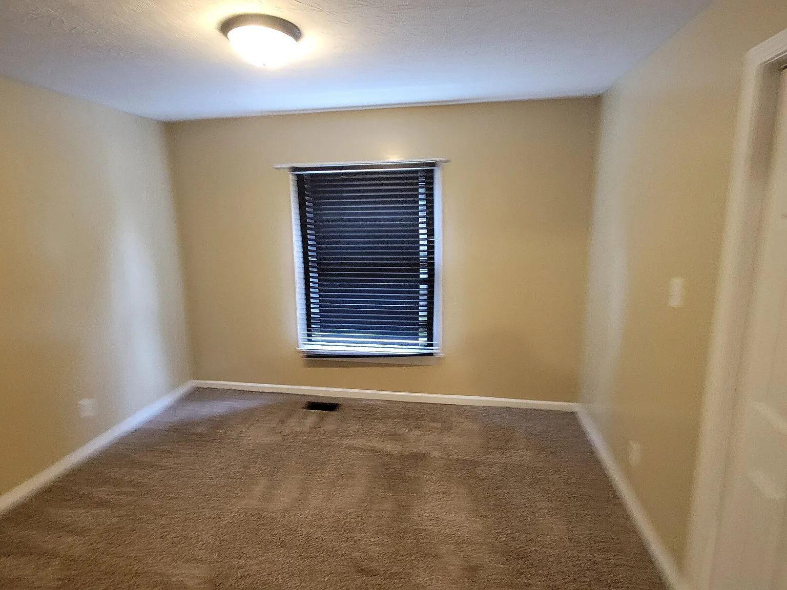 2 bed, 2.0 bath, $1,550 — Photo 2