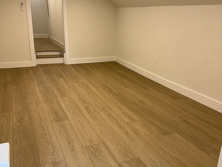 510 S State St #4 — Photo 6