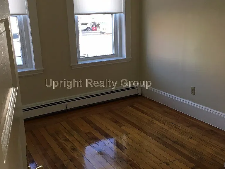 81 Empire St #3 — Photo 3