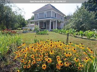 715 10th St, Milford, IA 51351