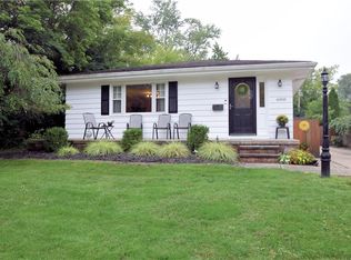 6008 Private Dr, Parma Heights, OH 44130