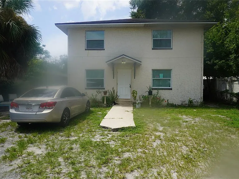 917 E Wilma St — Photo 1