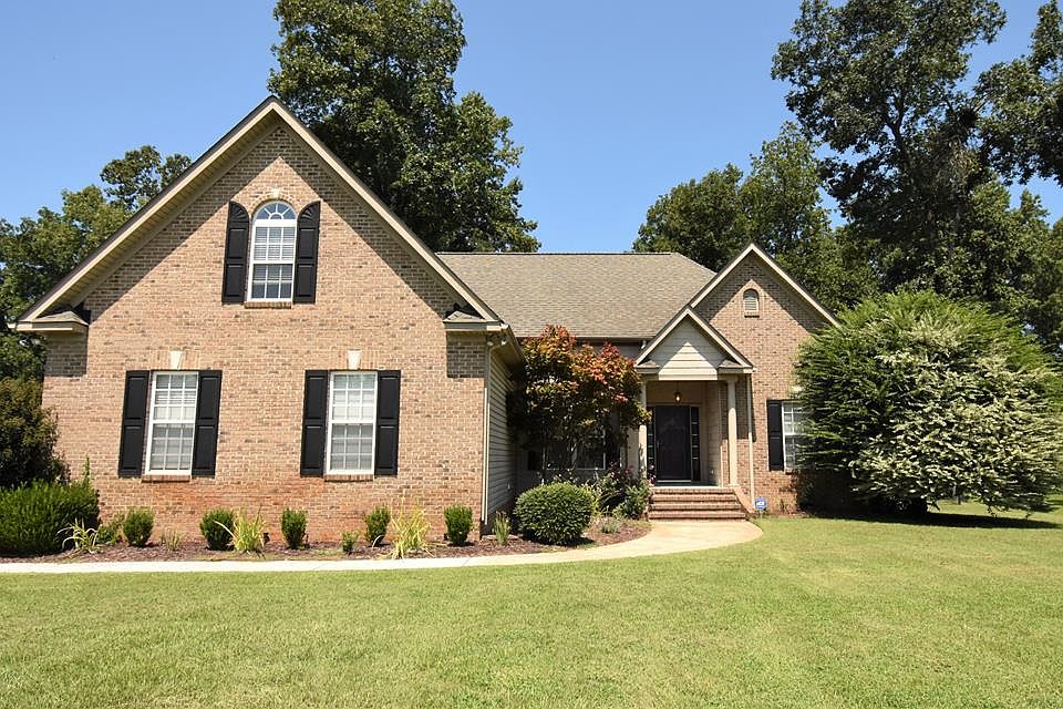 1st image of 520 Morgan Trace Ln
